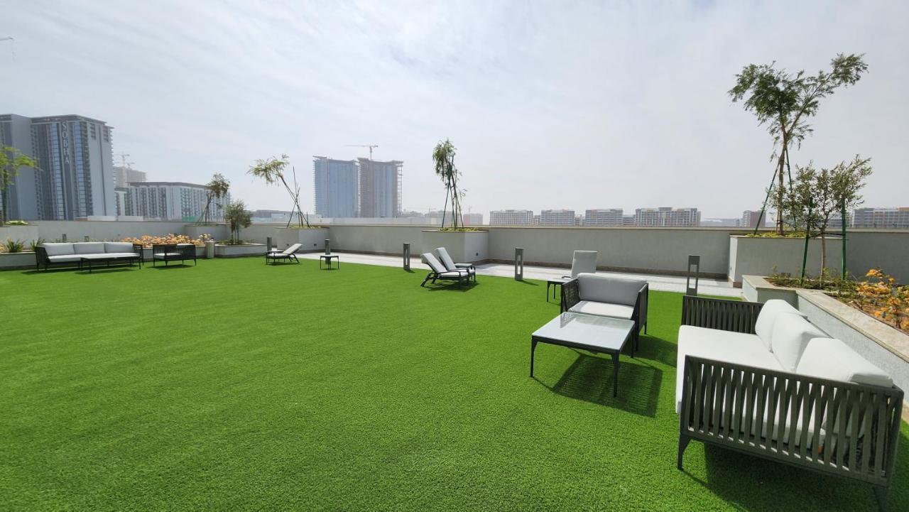 By Latinem Luxury 2br Holiday Cvr B2008 Near Burj Khalifa *