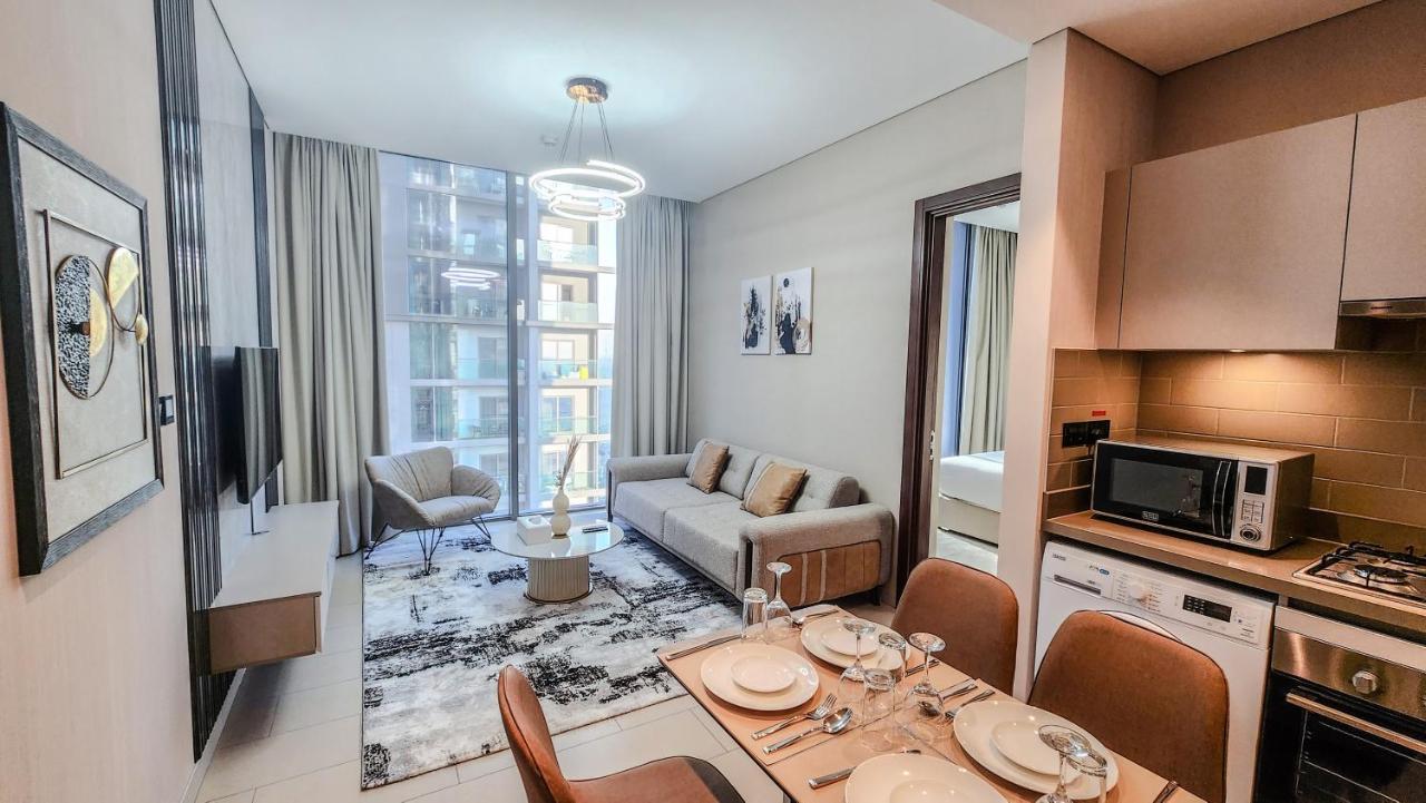 Apartment By Latinem Luxury 2br Holiday Cvr B2008 Near Burj Khalifa Dubai