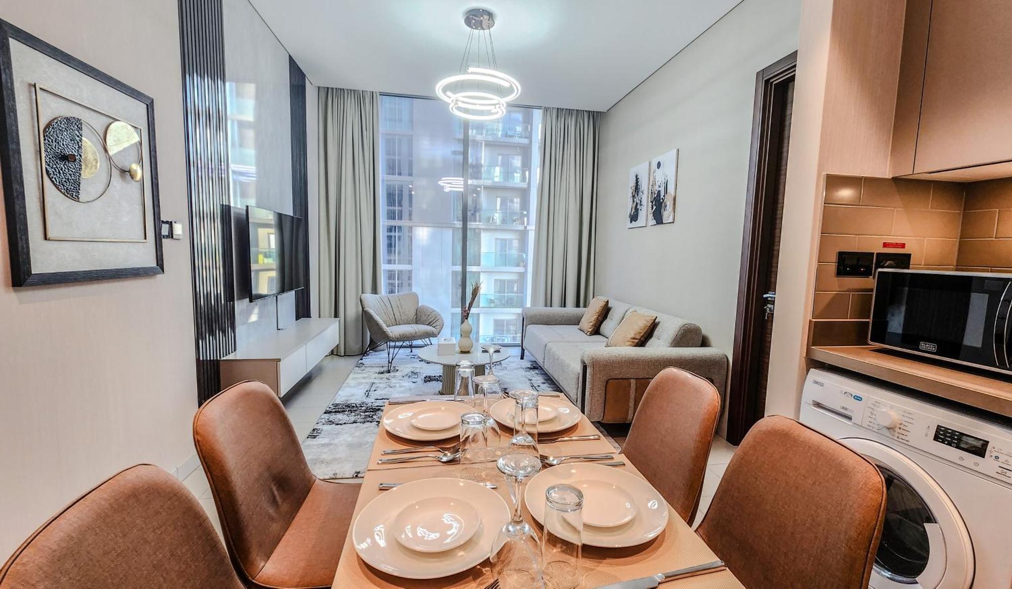 Apartment By Latinem Luxury 2br Holiday Cvr B2008 Near Burj Khalifa
